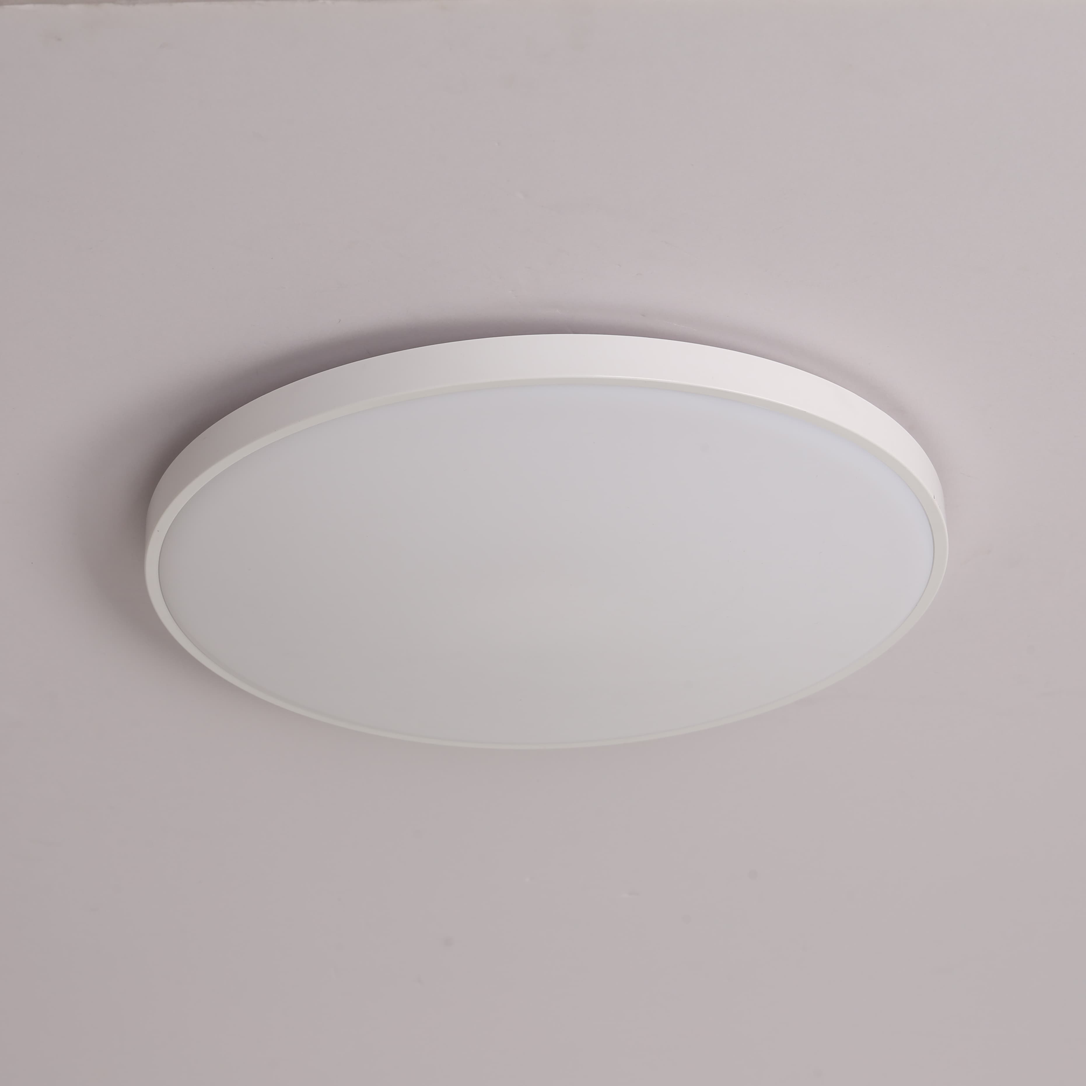 Hot Sale All PP 12W 18W 27W 40W LED Round Ceiling Light for Indoor Office Portable Remote Control Plastic Base for Apartments