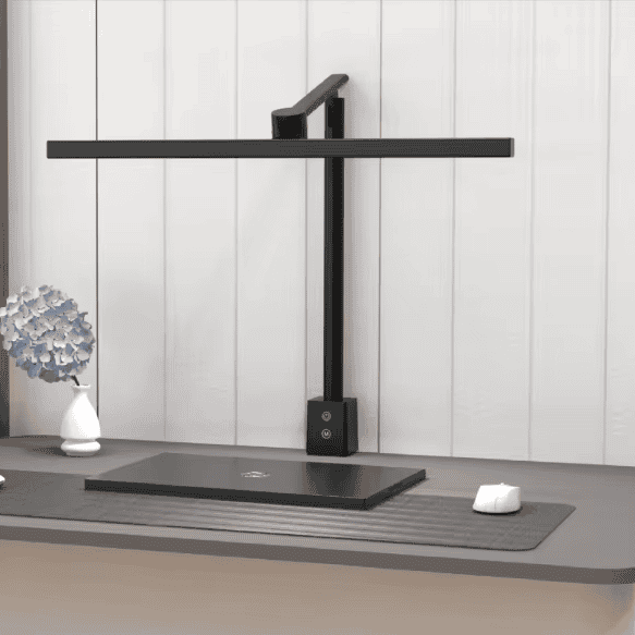 High Quality Professional 8W Anti-Glare Desk Lamp 3CCT 3000K 4000K 6500K Light Degrees 45° for Modern Table Use AC Power Metal