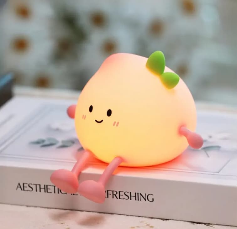 New Design Cute Silicone Nursery Lamp Mini Touch Night Light With Peach Design Bedside Baby Boys Girls Gift Lamp Light
