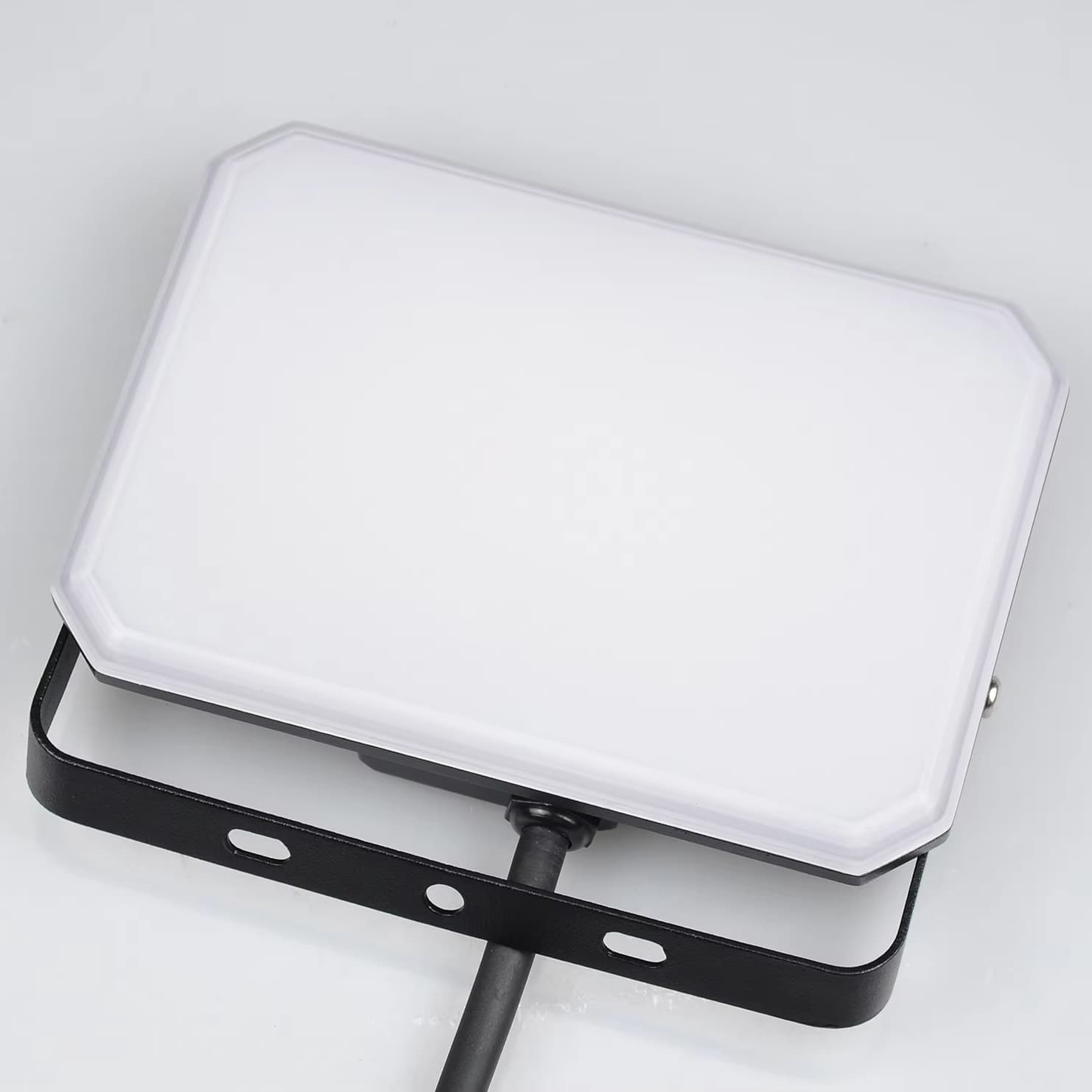 Wholesale 10W Flood Light AC 220-240V PC Milky White and Aluminum PF0.9 CE EMC