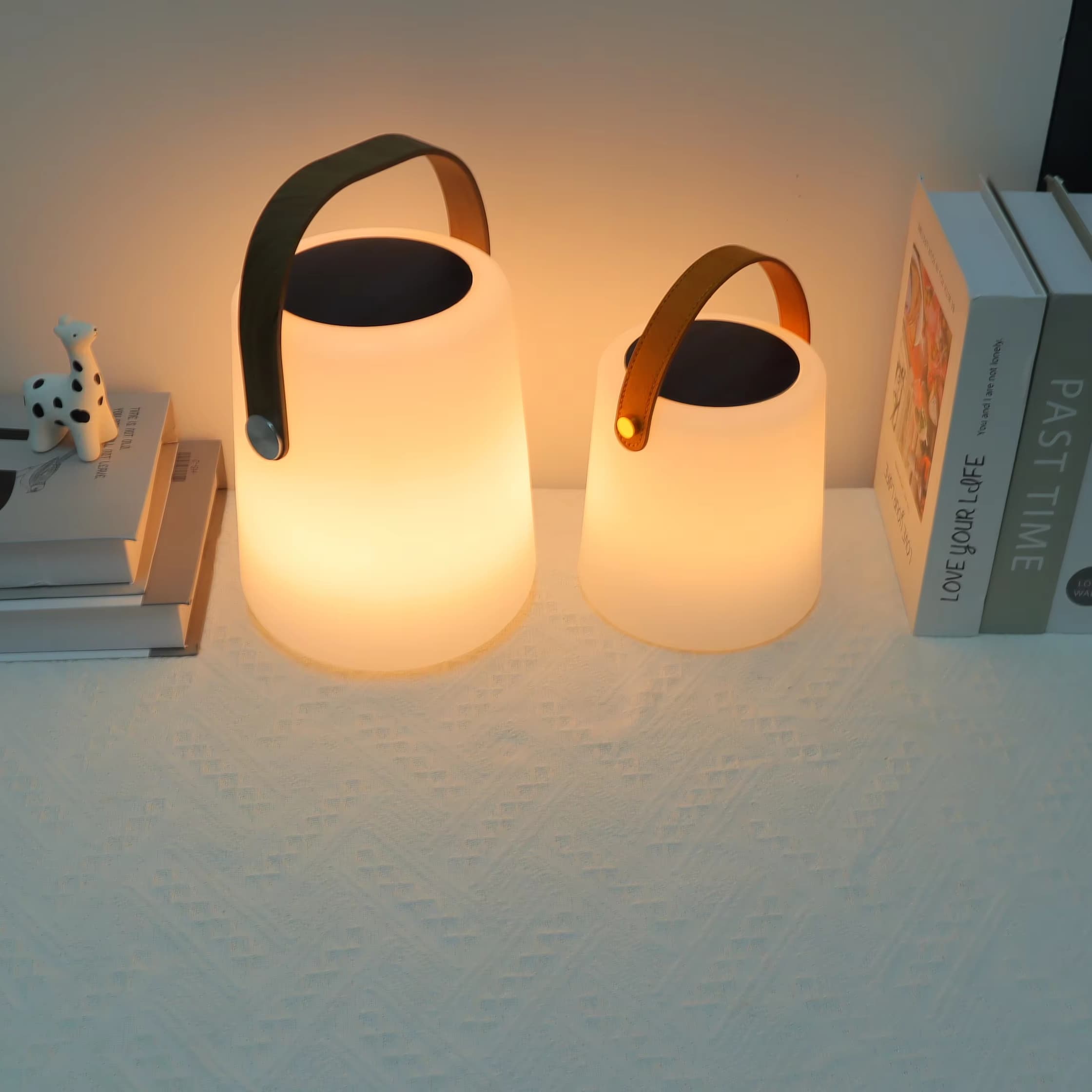 New Modern Solar LED Camping Lights USB Rechargeable Type-C Charge Factory Price 3000K Portable