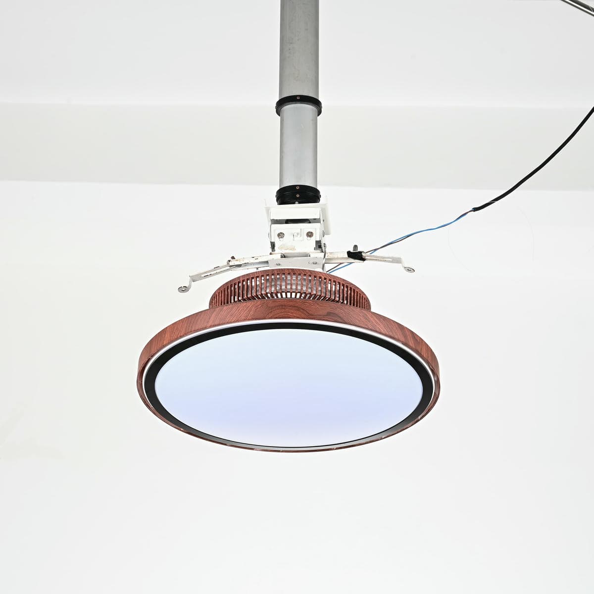 NEW Design Wooden Like Turbine Bladeless LED Fan Light with Remote Control for Indoor Use 3 Temperature Colors Stepless Dimming
