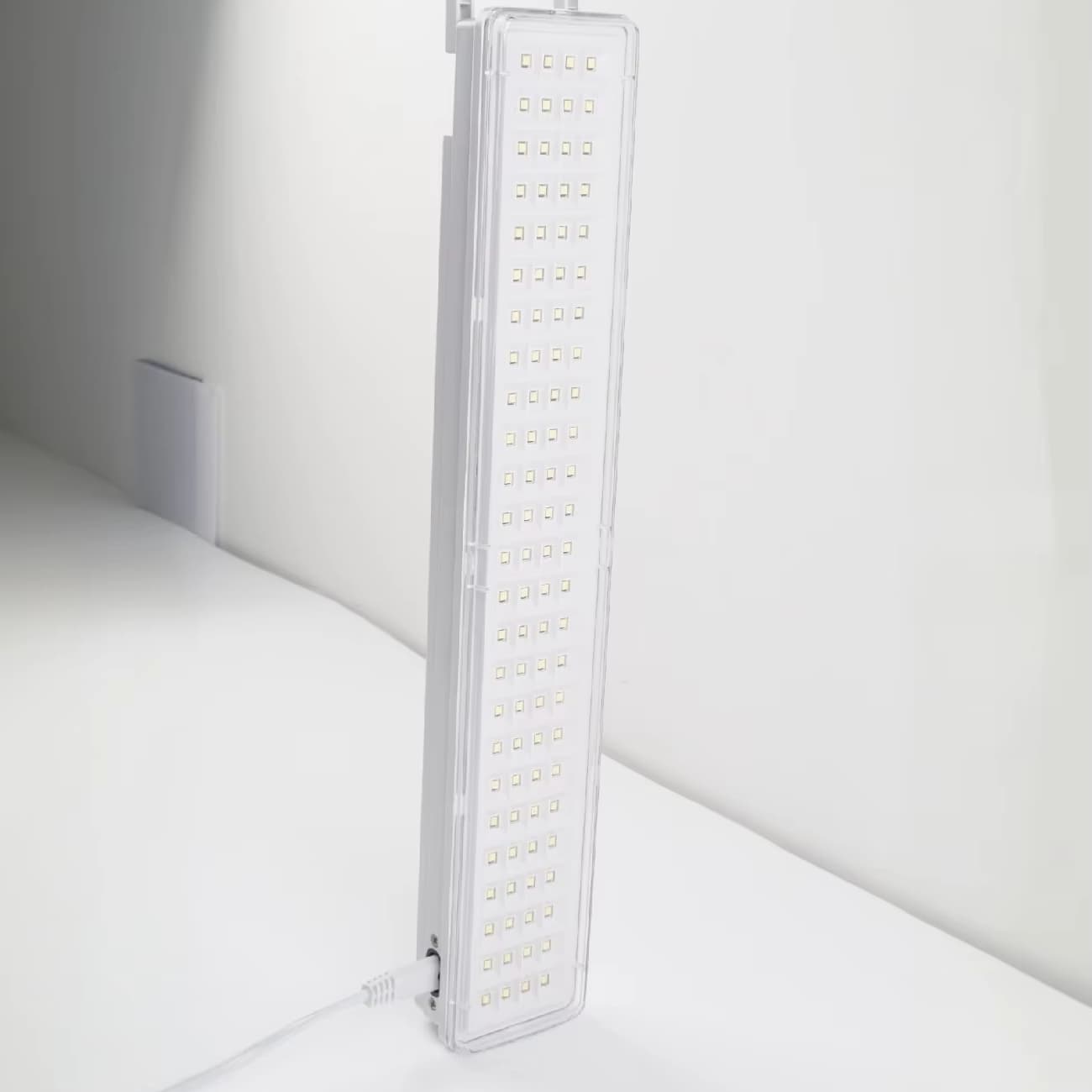 100pcs LED Emergency Light Ceiling&Wall-Mounted Household Portable Rechargeable Working Light Emergency Light