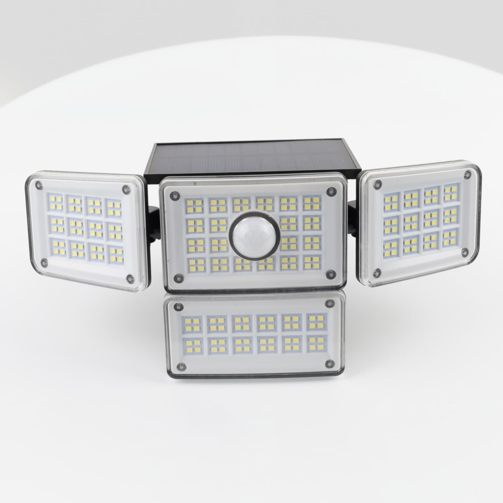 Four Head LED Solar Wall Light with Remote Control and Sensor Mode for Outdoor Garden and Courtyard Solar LED Wall Light
