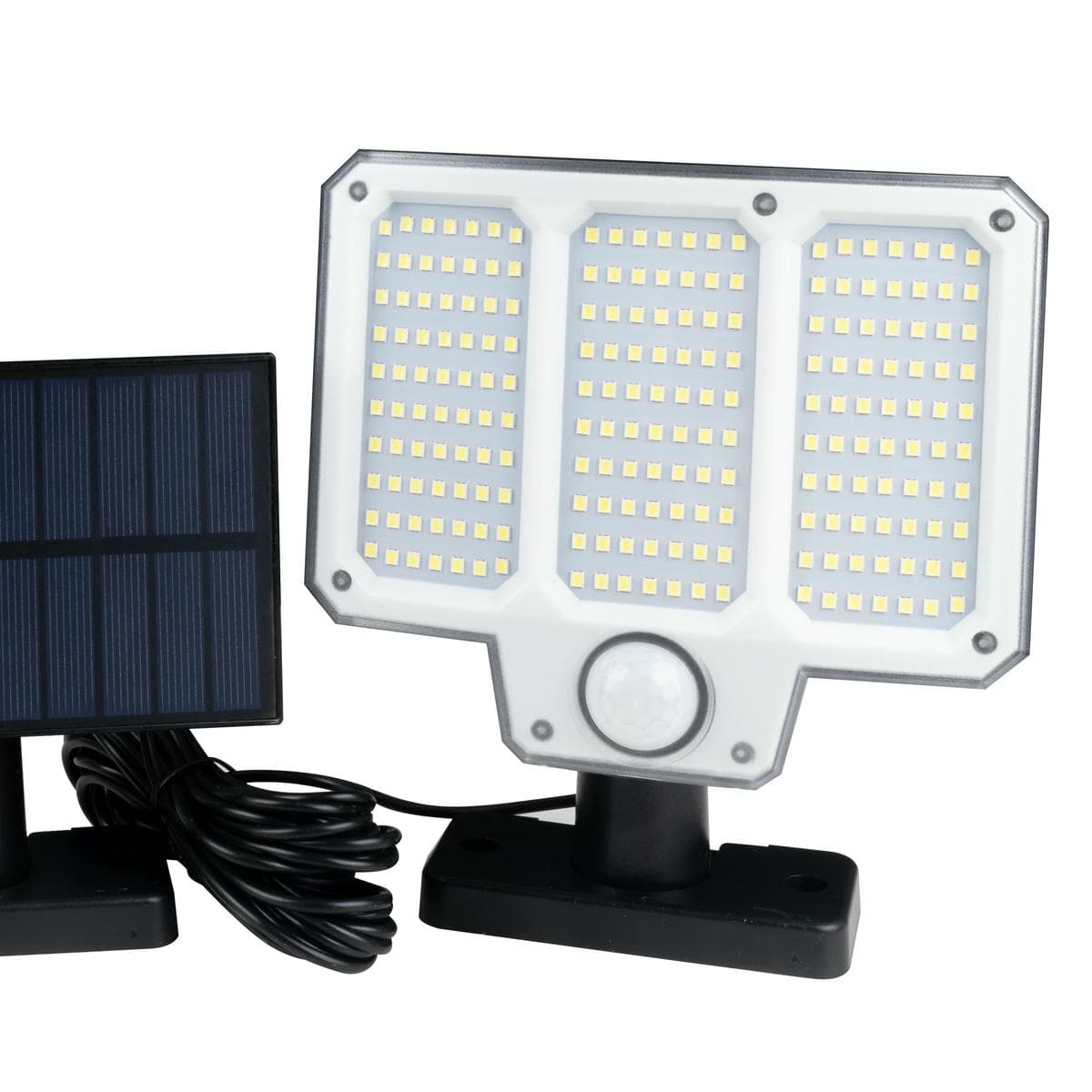 Wholesale Tri-Leds New Solar Flood Light With Sensor & Remote Control High Lumen 750lm 12 Hours Working IP44