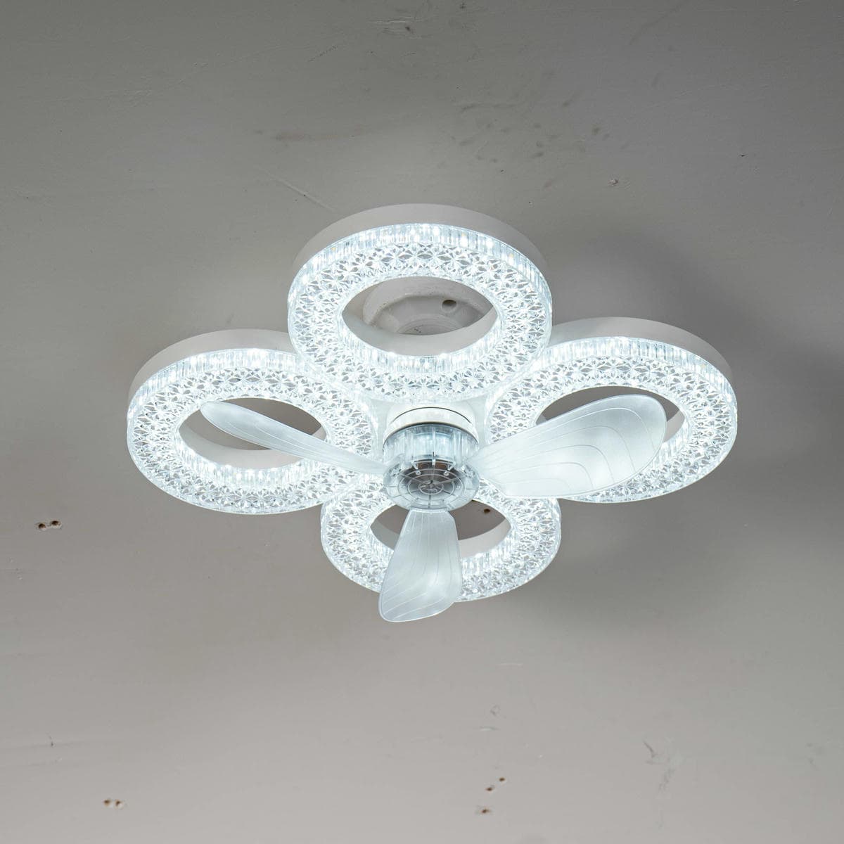 Wholesale Crystal Ceiling Light Square and Round 3CCT With Remote Control