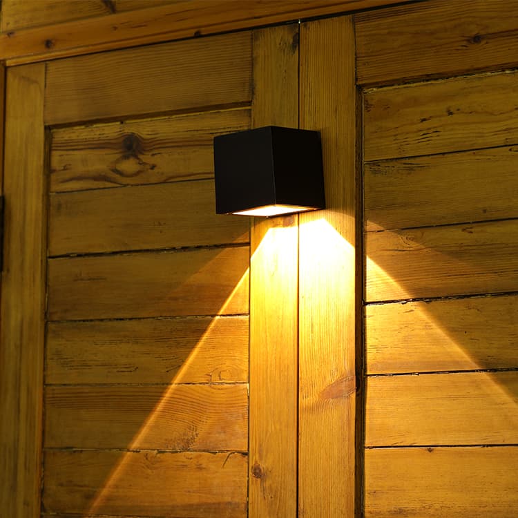 LED solar wall light garden IP44 800mah battery
