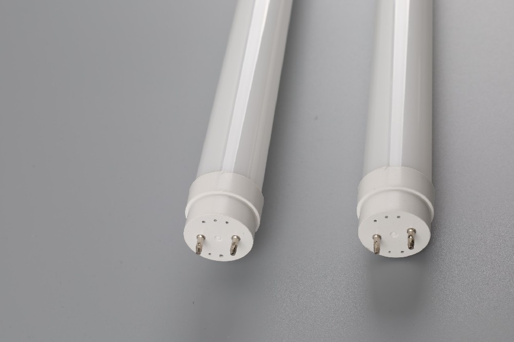 Radar-sensing glass lamp tube