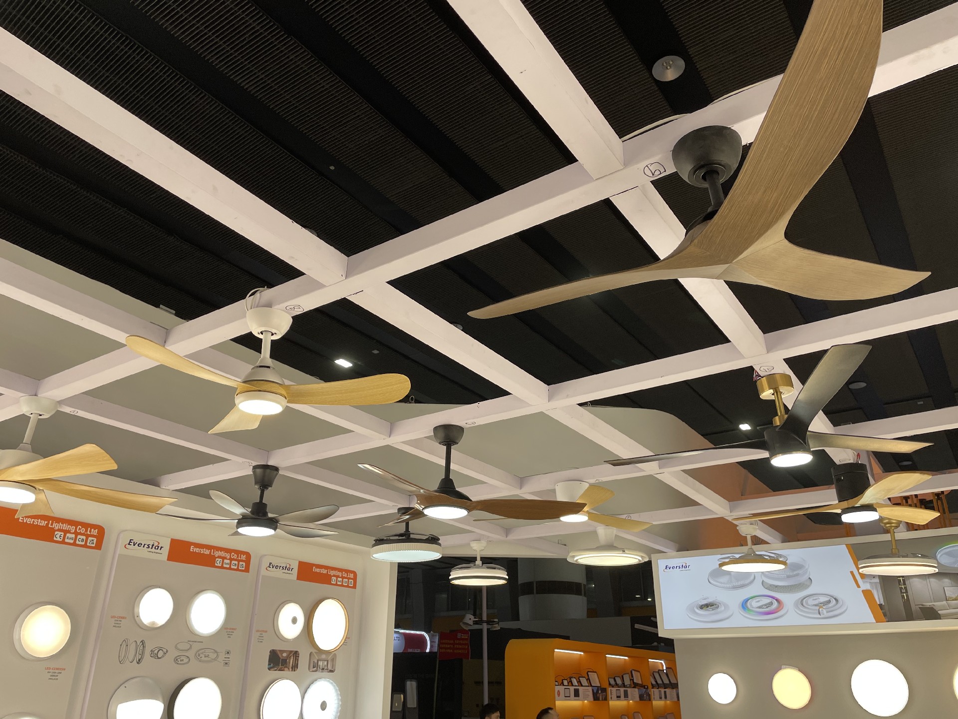 Meet Everstar at the 2026 Hong Kong International Lighting Fair (Autumn Edition)